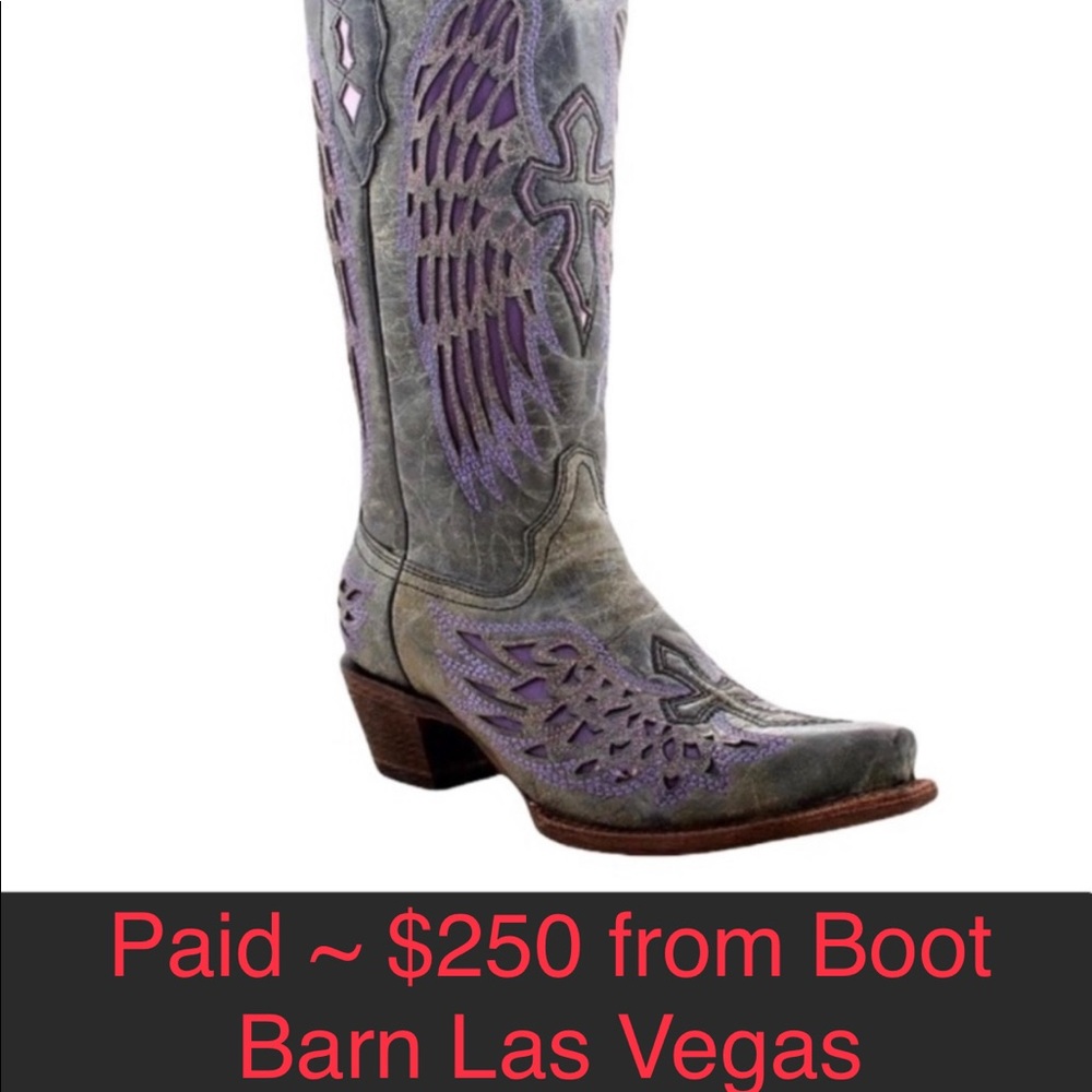 Vintage Corral Cowgirl Boots! Size 9, fits like 9.5.